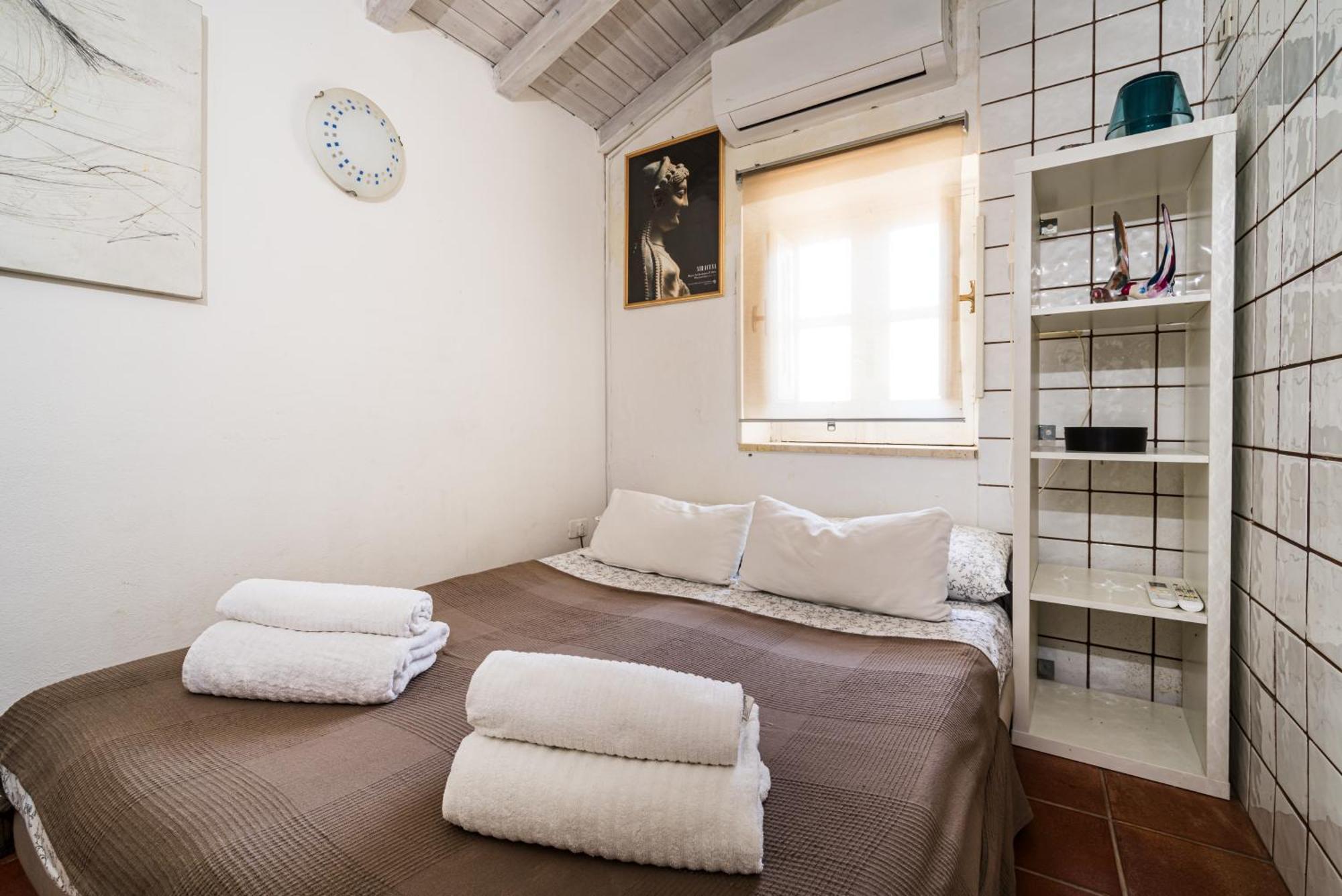 Il Nido Di Diana In Ortigia Apartment Сиракуза Екстериор снимка