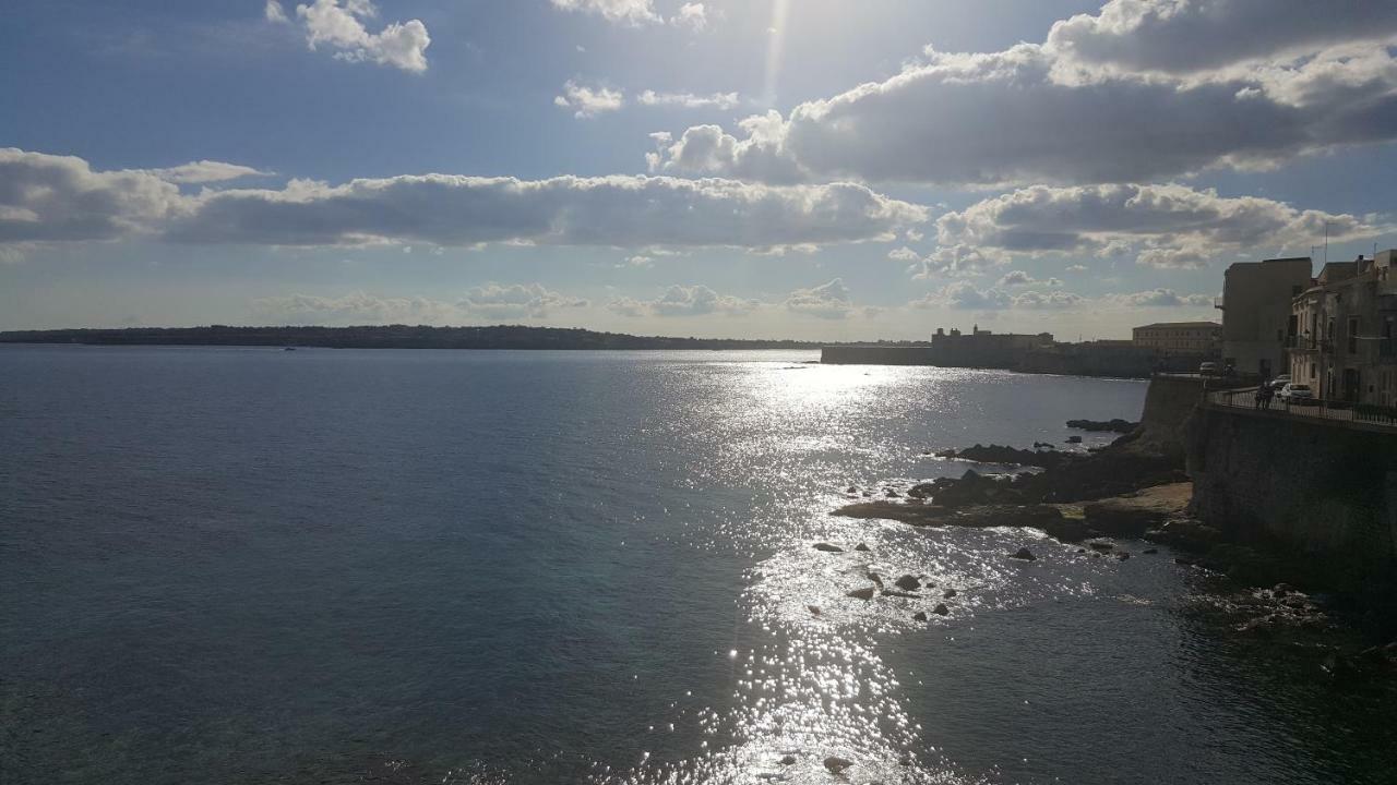 Il Nido Di Diana In Ortigia Apartment Сиракуза Екстериор снимка