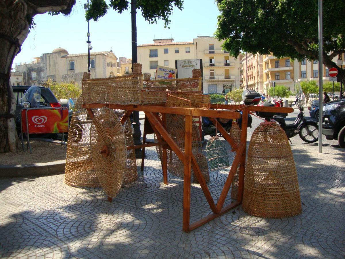Il Nido Di Diana In Ortigia Apartment Сиракуза Екстериор снимка